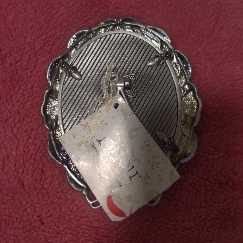 Genuine Crystal Photo Frame - Picture 2 of 6